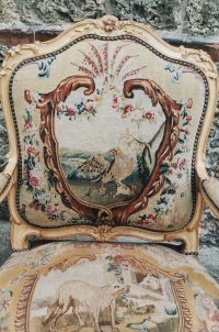 Fauteuil "Fables de La Fontaine" "le loup" entier